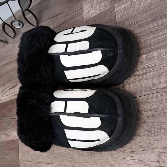 UGG platform slippers - Picture 2 of 6